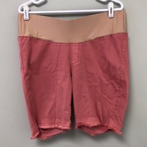 LOFT Maternity 7” shorts. NWT. Raw hem size 10